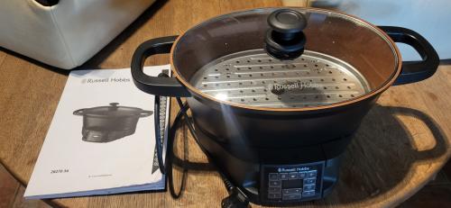 Multi cooker