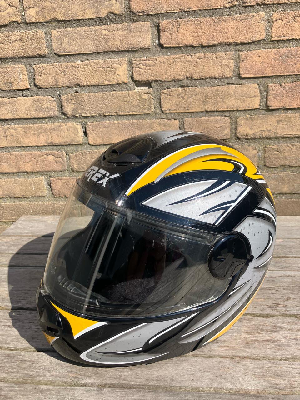 Helm van het merk Grex
