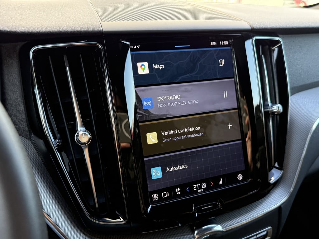 Volvo XC60 t8 455pk recharge plus dark| panodak| adap.cruise| trekhaak| ca