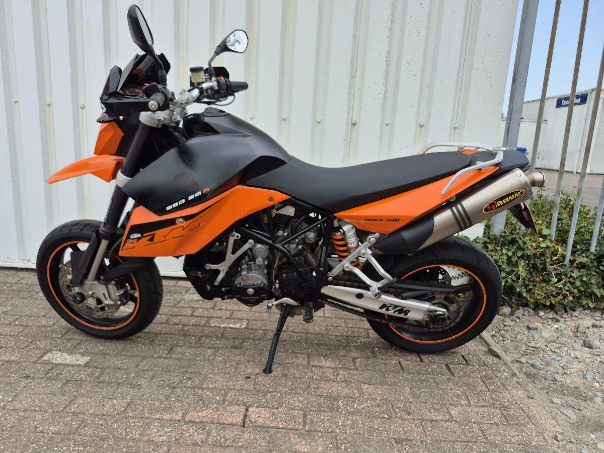 KTM 990SMT uit 2008