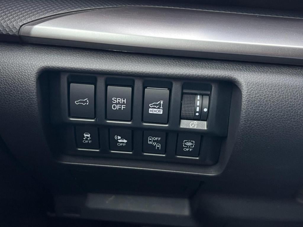 Subaru Forester 2.0i e-boxer sport, full options, elektrisch schuifdak enz.