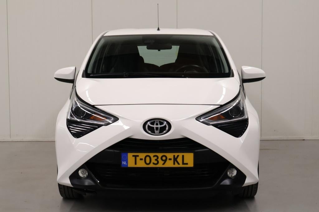 Toyota Aygo 1.0 vvt-i x-joy automaat