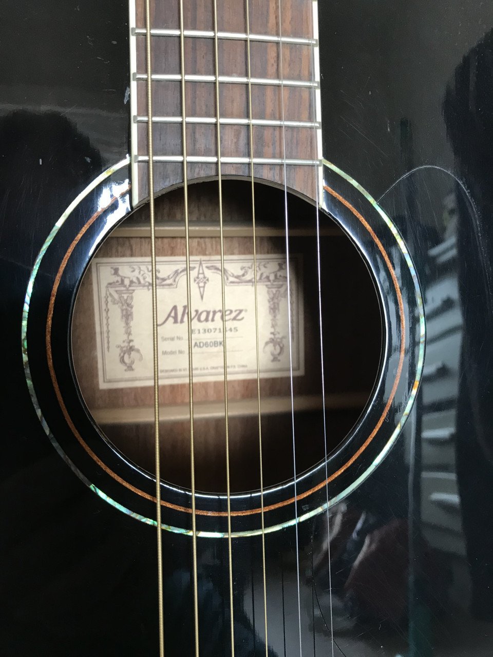 Alvarez gitaar