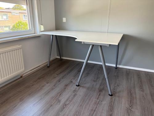 Hoekbureau wit ikea