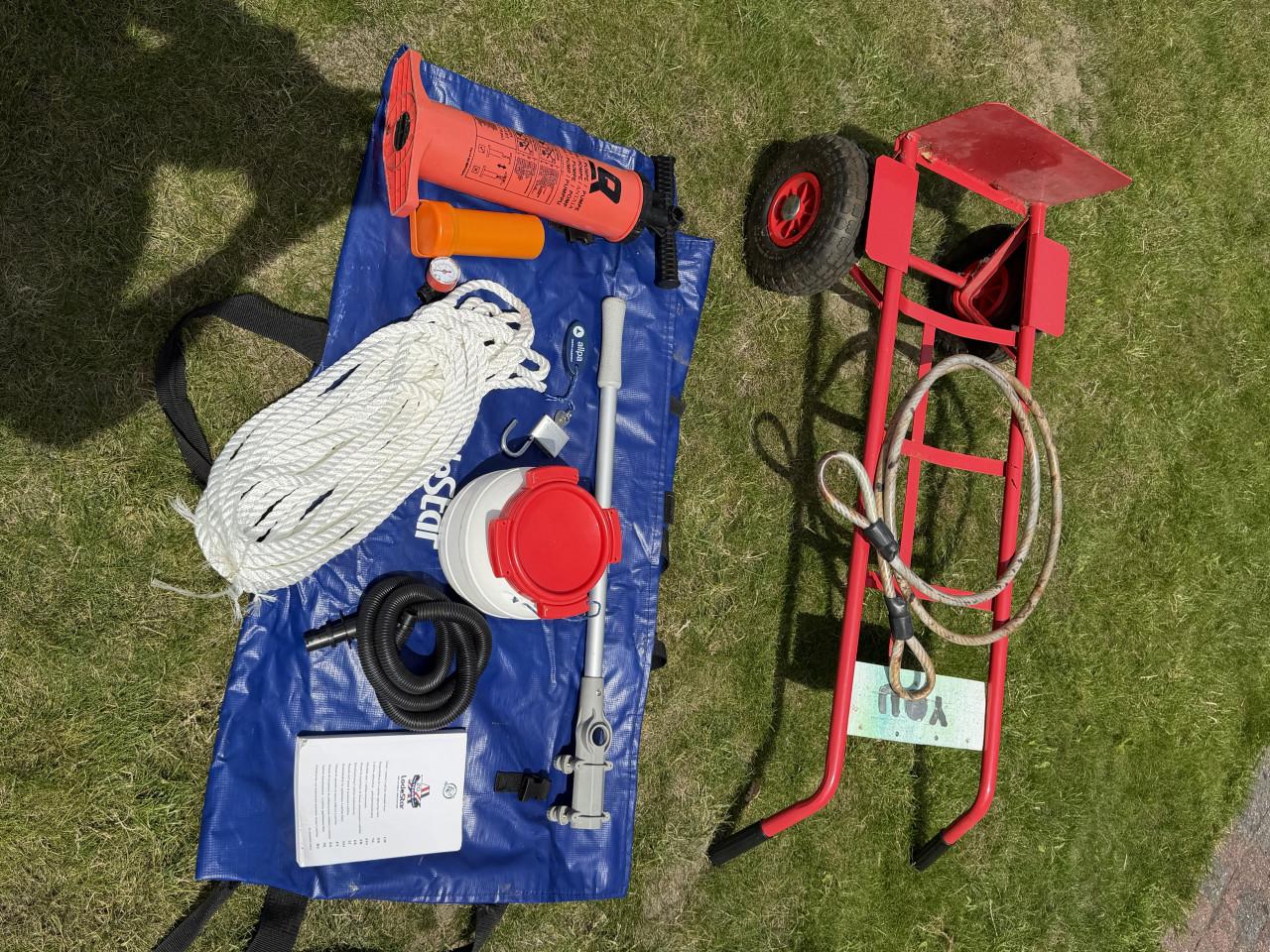 Lodestar 260 + 5pk mariner