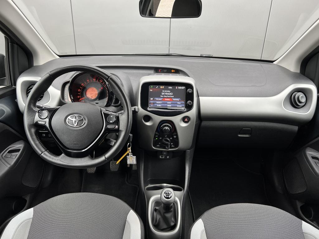 Toyota Aygo 1.0 vvt-i x-play