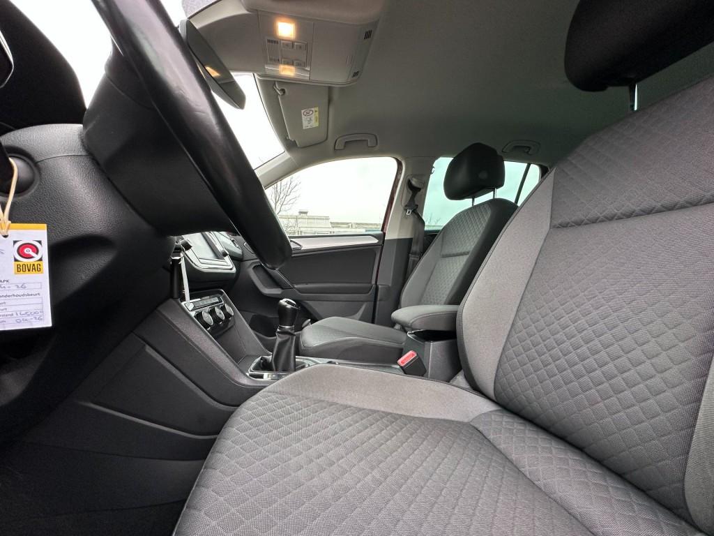 Volkswagen Tiguan 1.4 tsi comfortline wegklapbare trekhaak 1e eigenaar pdc
