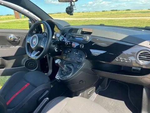 Auto Fiat 500 Abarth