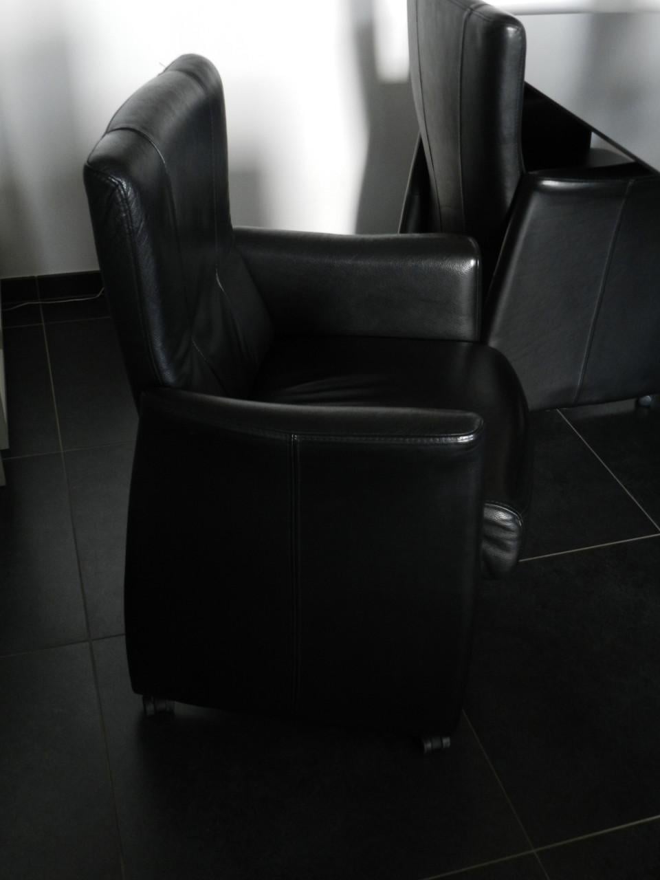 Lederen eethoek stoelen verstelbaar op wieltjes