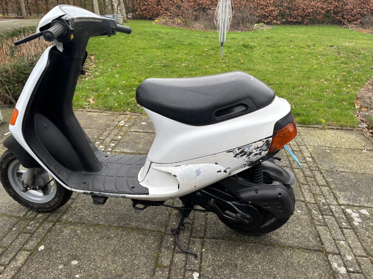 Piaggio zip
