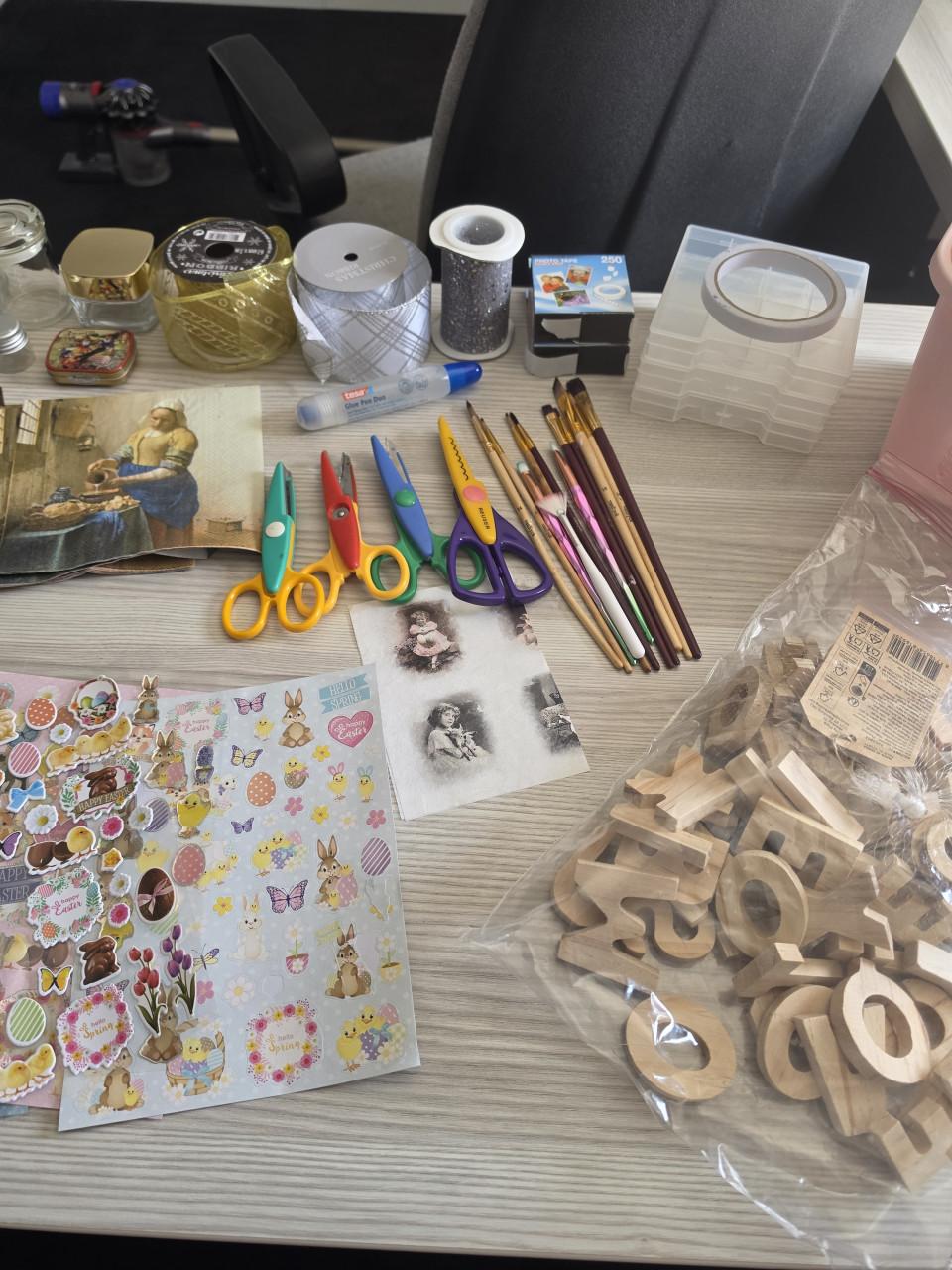 Veel Kunstbloemen enz!! voor hobby