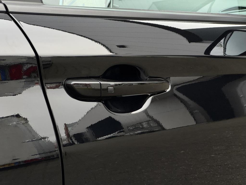 Hyundai Kona ev comfort 64 kwh soh 95% 3-fase lader