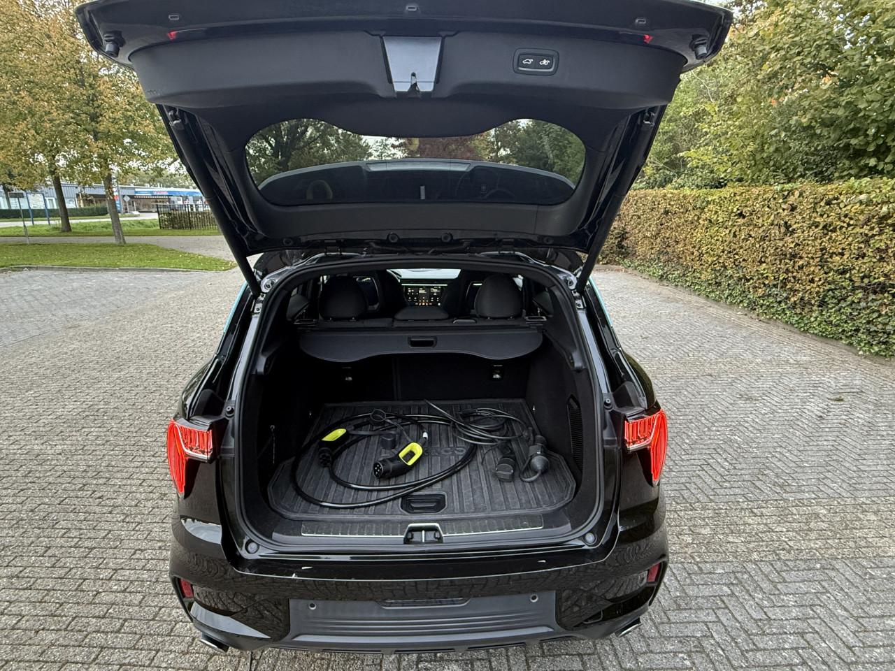 Lynk & Co 01 - 1.5 | 2023 | Zwarte hemel | Panoramadak | 360° | 20 inch