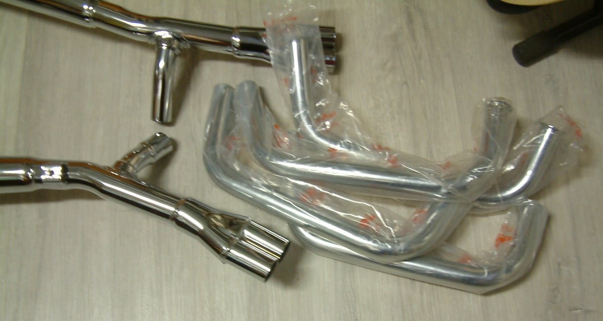 Nieuwe uitlaten set 2 in 1  voor 4 cilinder  honda 750-900