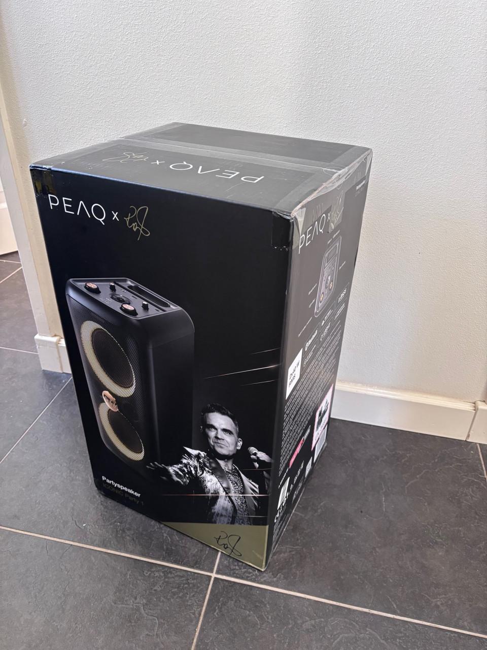 Partybox PEAQ x Robbie Williams