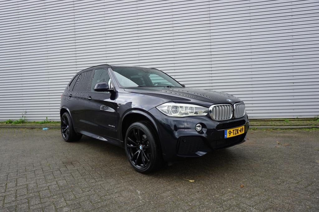 BMW X5 xdrive30d high executive 1e eigenaar - climate / navi / cruise / sto