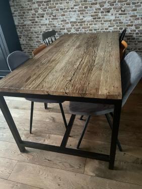 Stoere eettafel