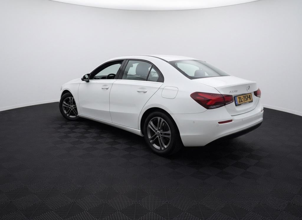 Mercedes-Benz A-Klasse 200 business solution