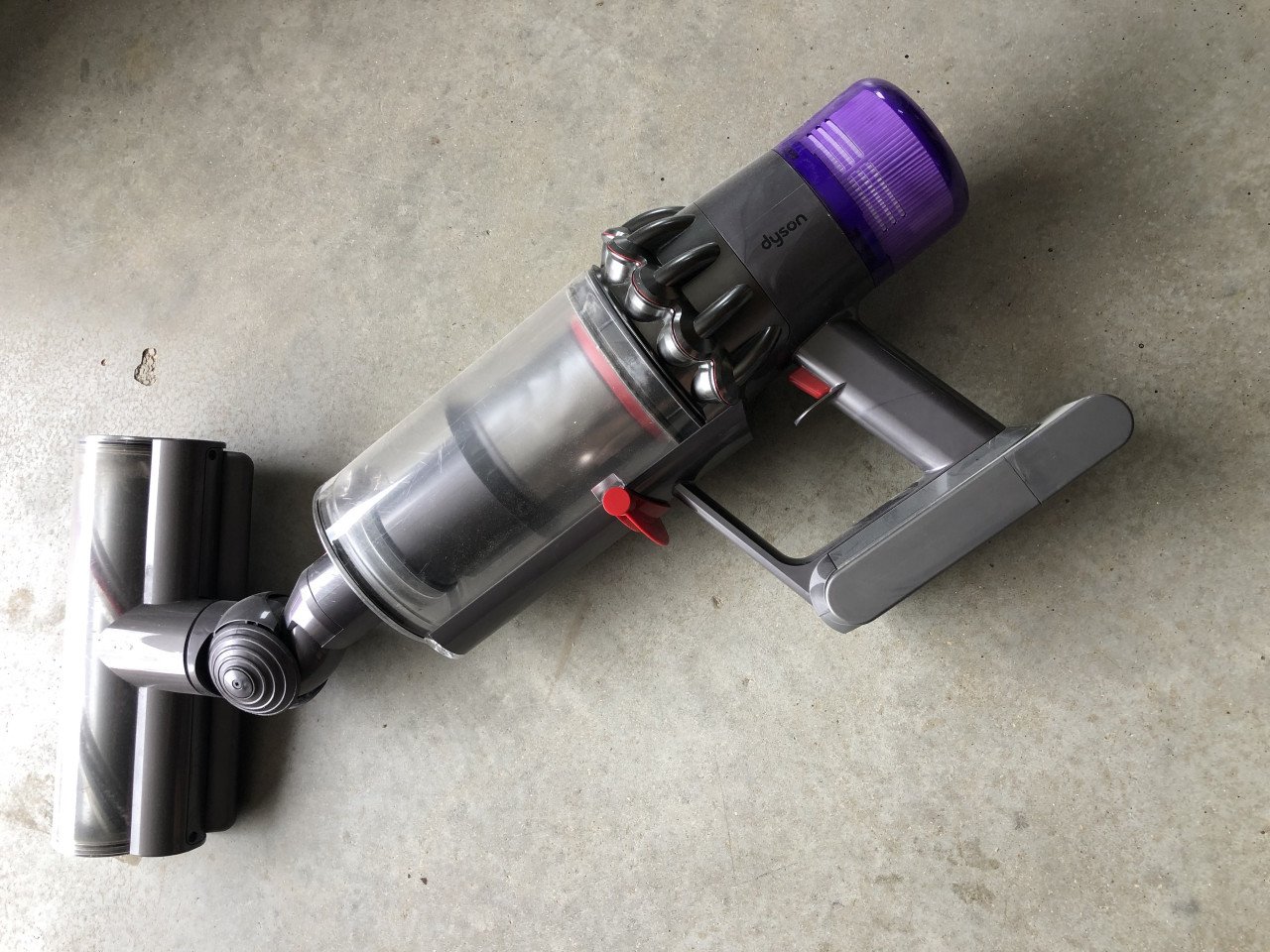 Dyson V11 absolute