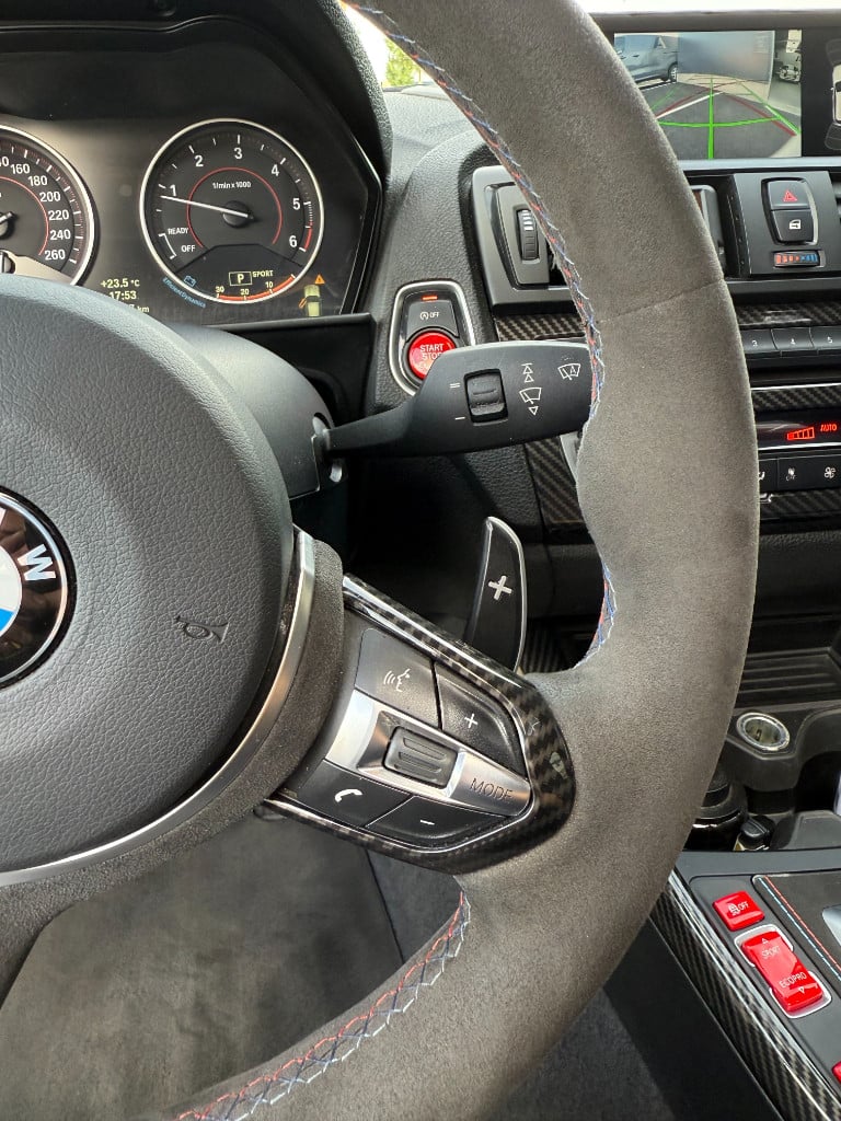 BMW 1 Serie 125d - m sport - nieuwe motor- full option!
