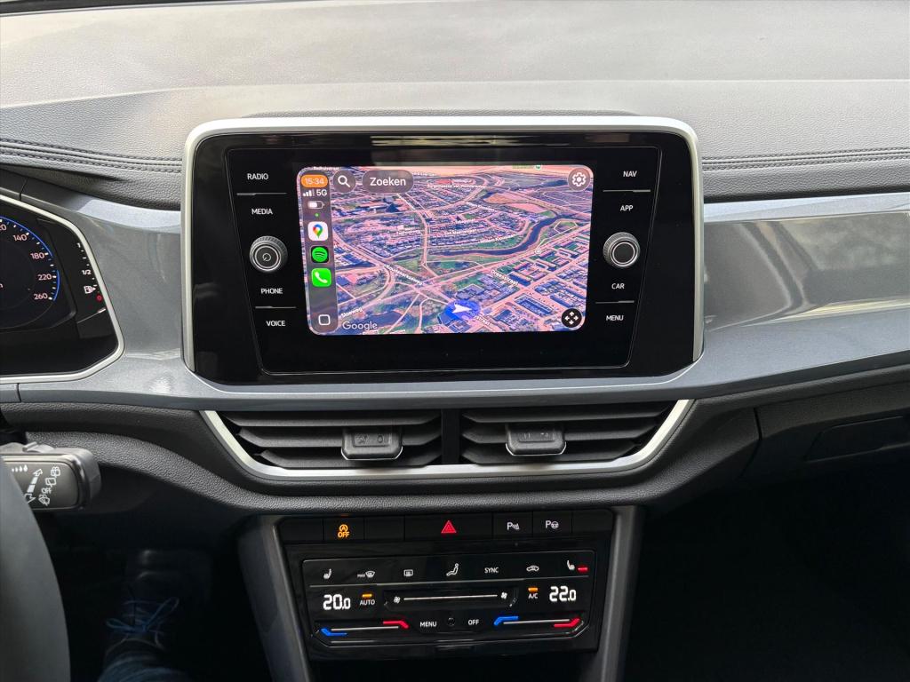 Volkswagen T-roc 1.5 tsi 150pk 7-dsg style| camera| keyless|dode hoek| rijk