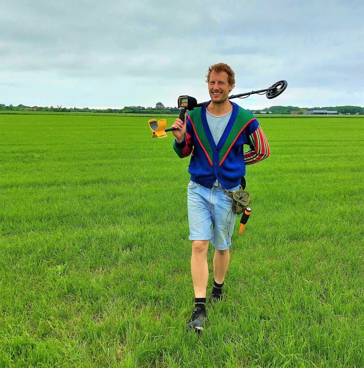 Metaaldetectie workshops op boomgaarden, weilanden en akkers