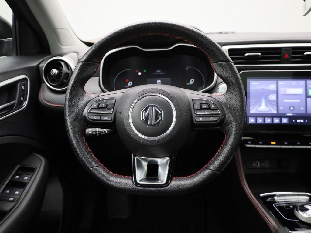 MG Zs Ev standard range luxury 50 kwh