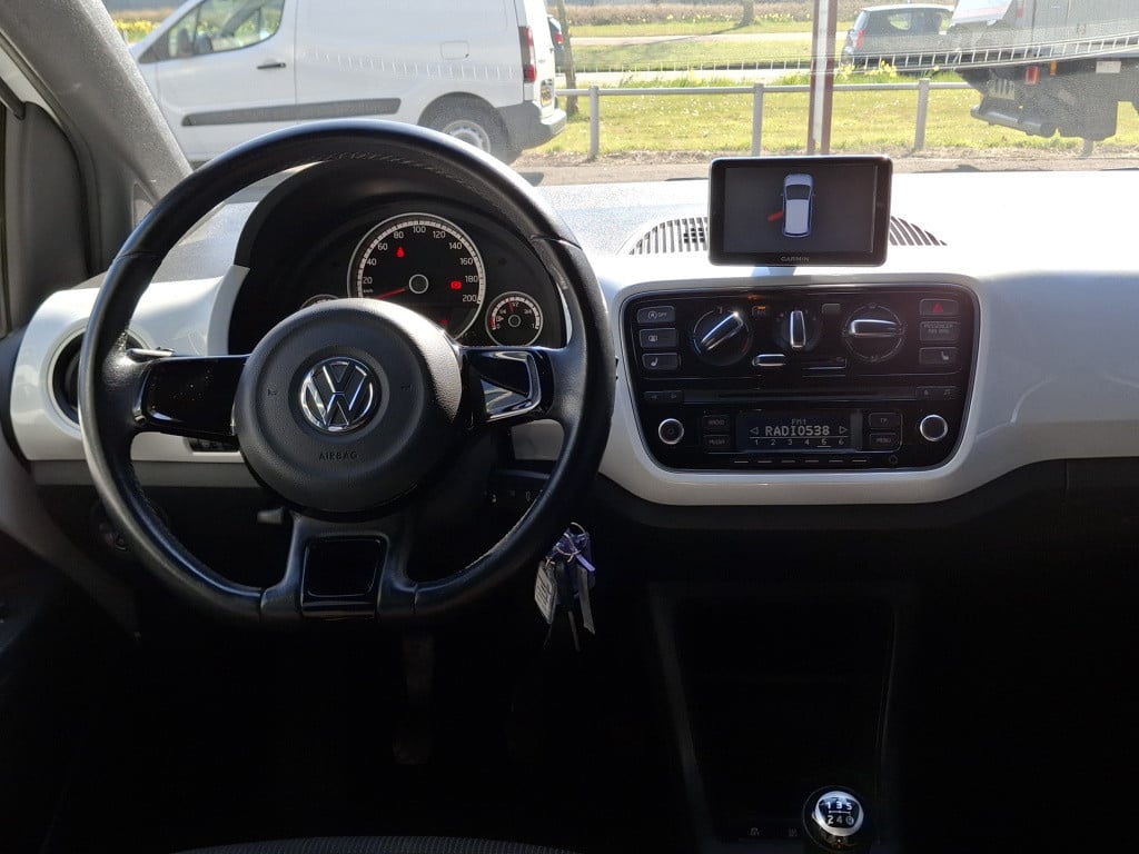 Volkswagen UP! 1.0 high up! bluemotion 5-deurs | stoelverwarming | navi | b