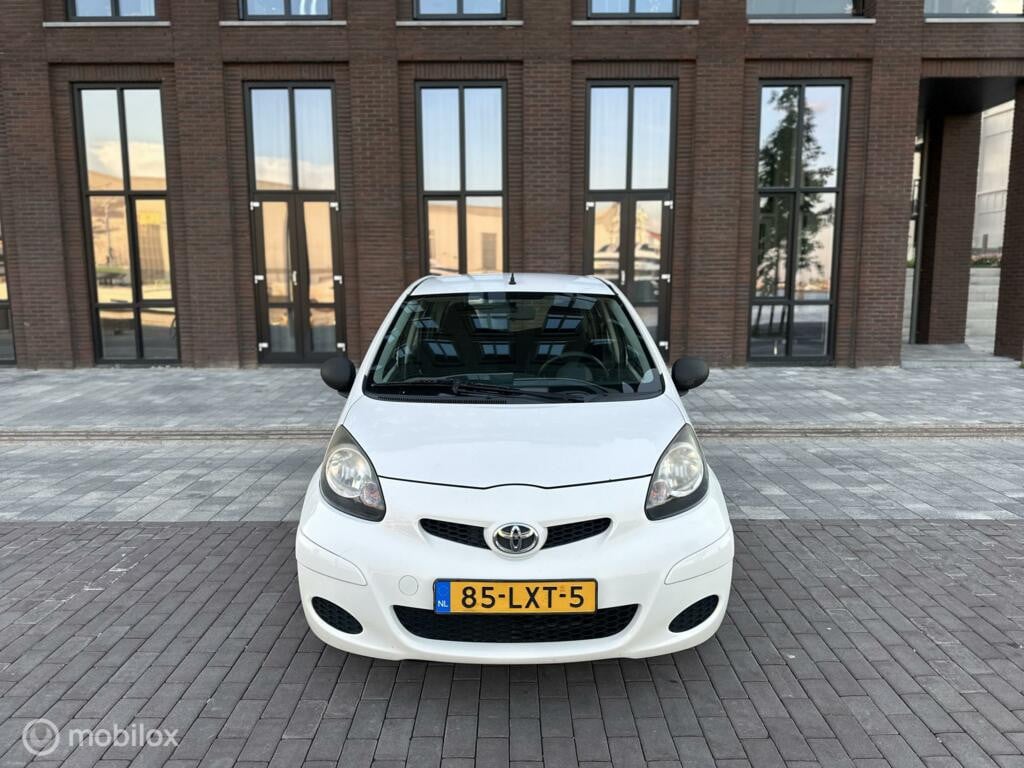 Toyota Aygo 1.0-12V Comfort Airco km124.035 5Drs BJ2010