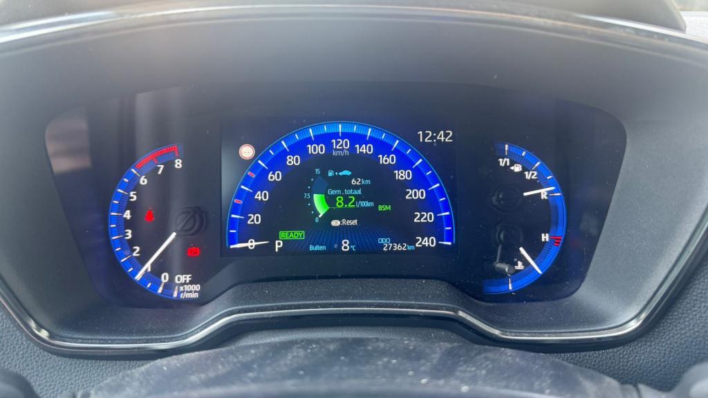 Toyota Corolla Touring Sports 2.0 hybrid teamde