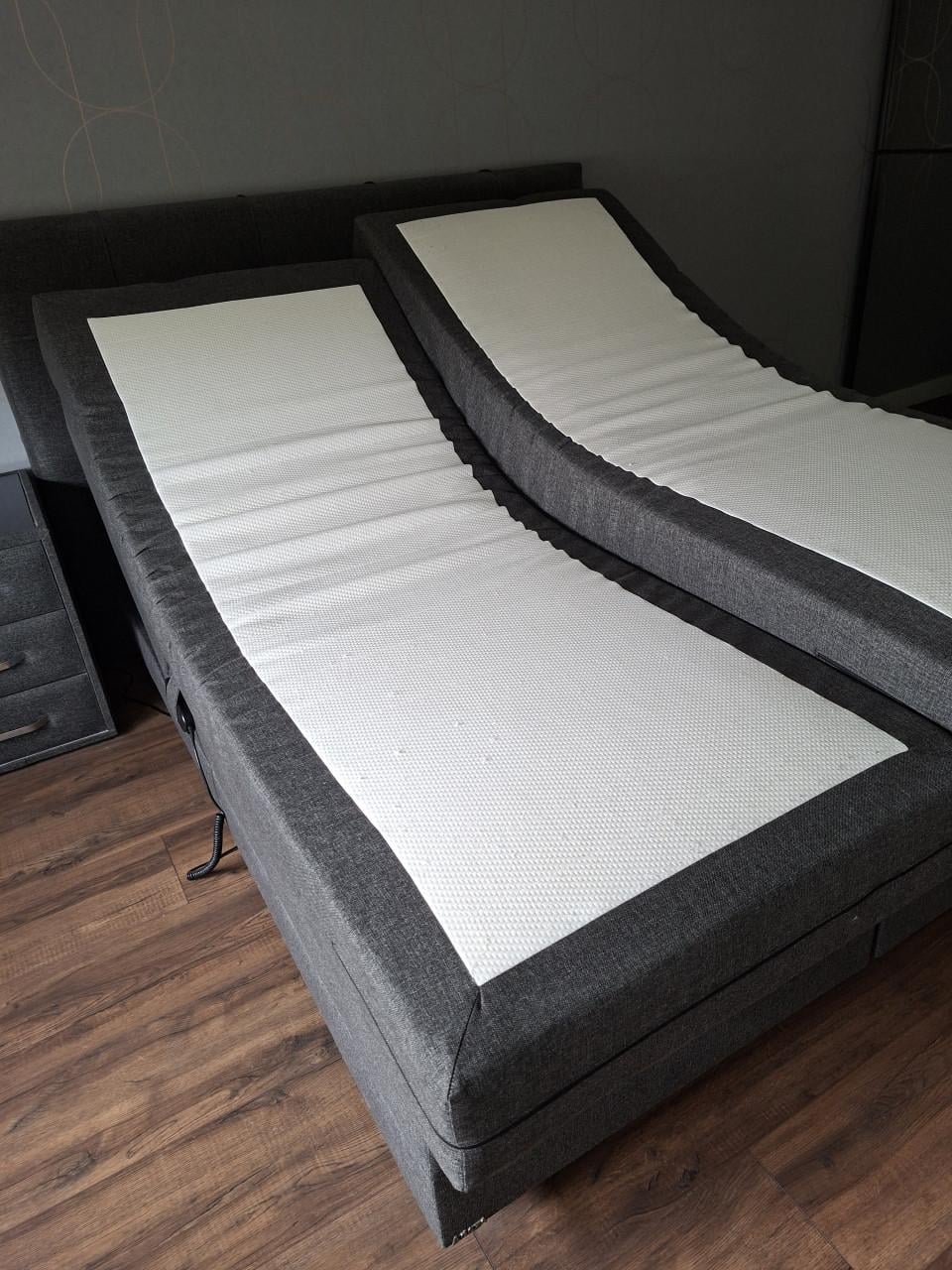Boxspring elektrisch gratis af te halen