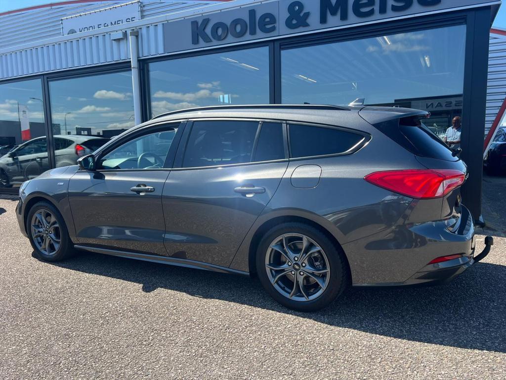 Ford Focus 1.0 ecoboost hybrid 125pk st line x , trekhaak , carplay , camer