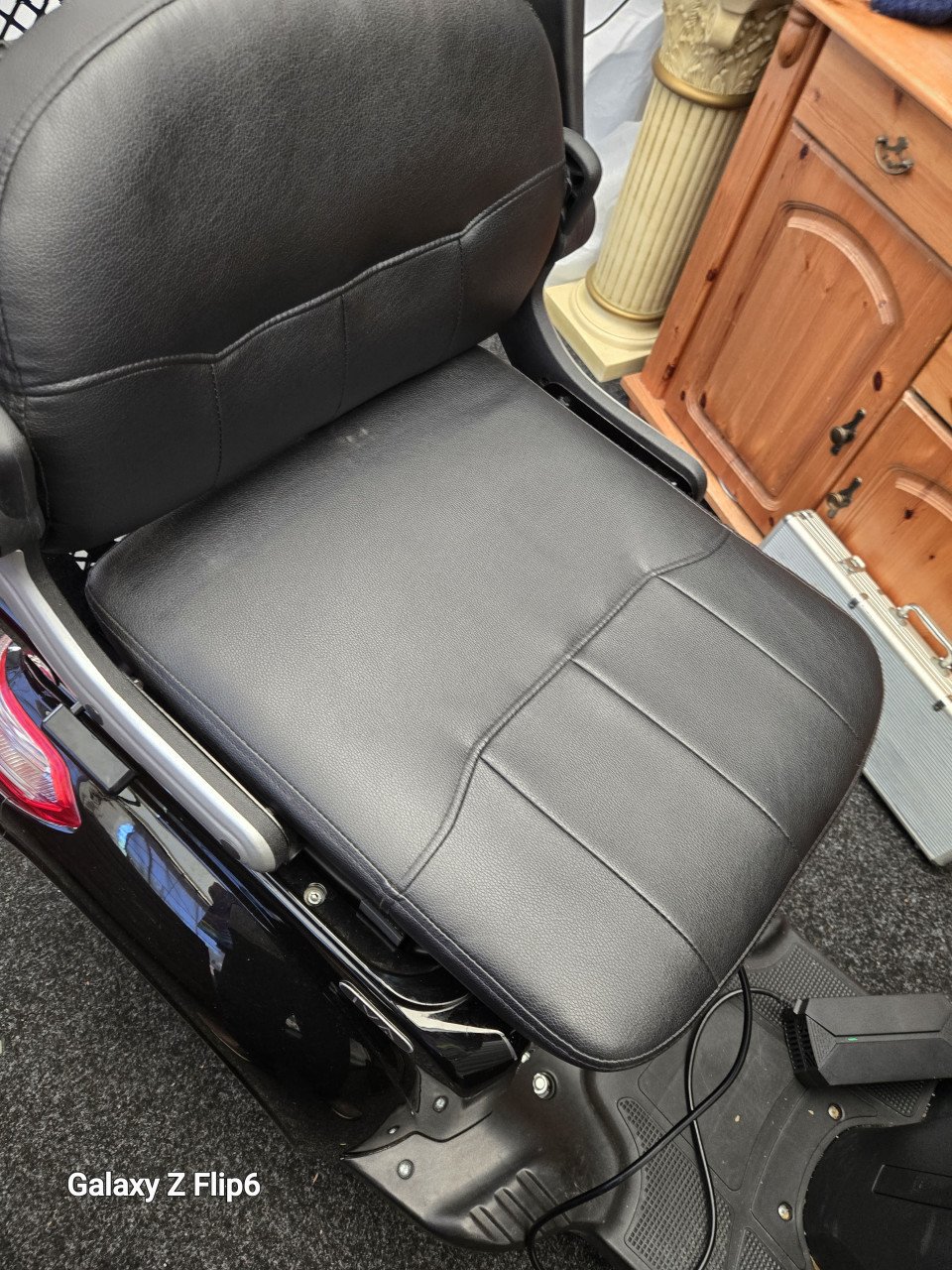 Scootmobiel Iva E 1000 nieuwstaat factuur en garantie