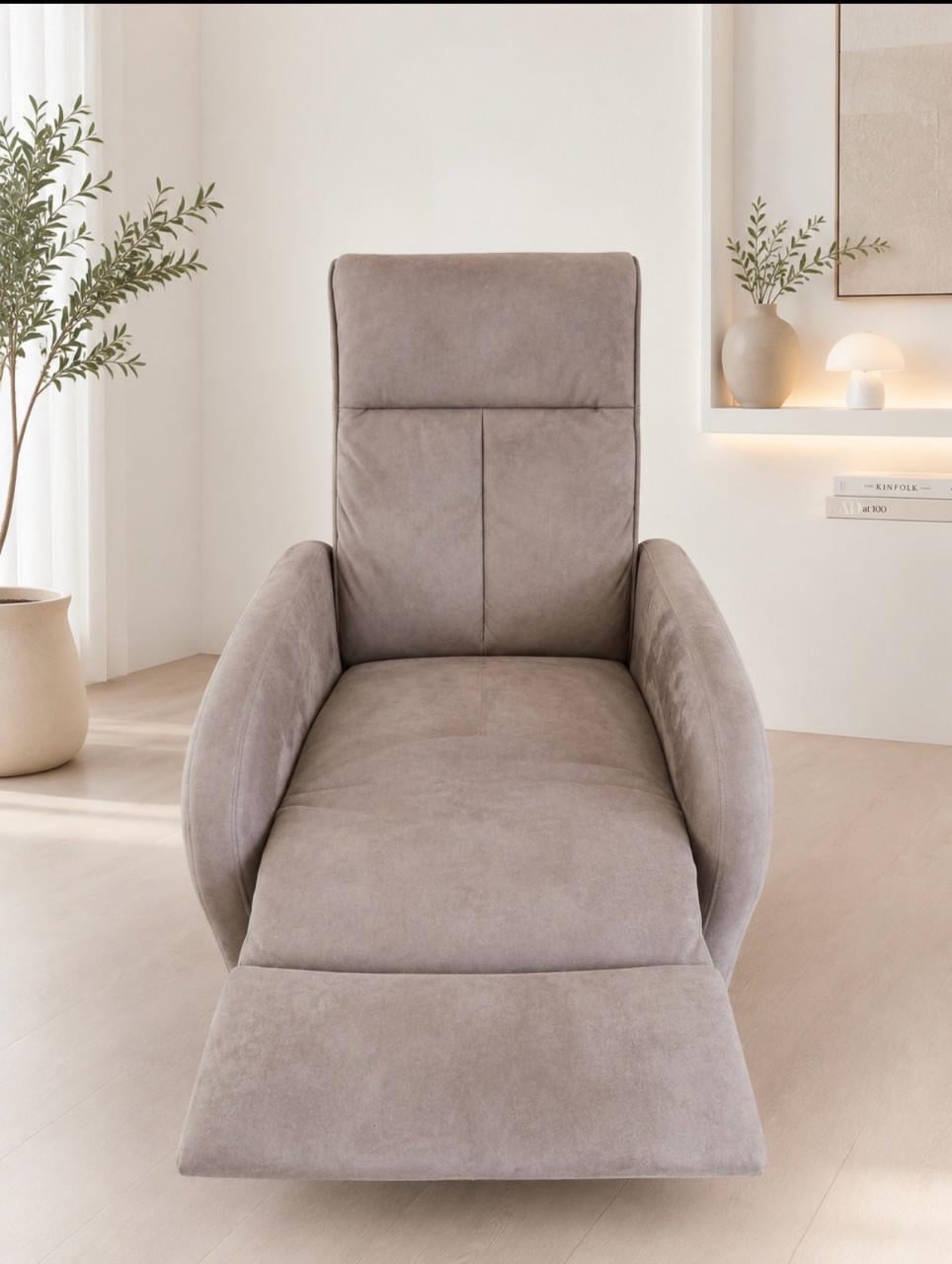 Degelijke elektrische sta op fauteuil/ stoel
