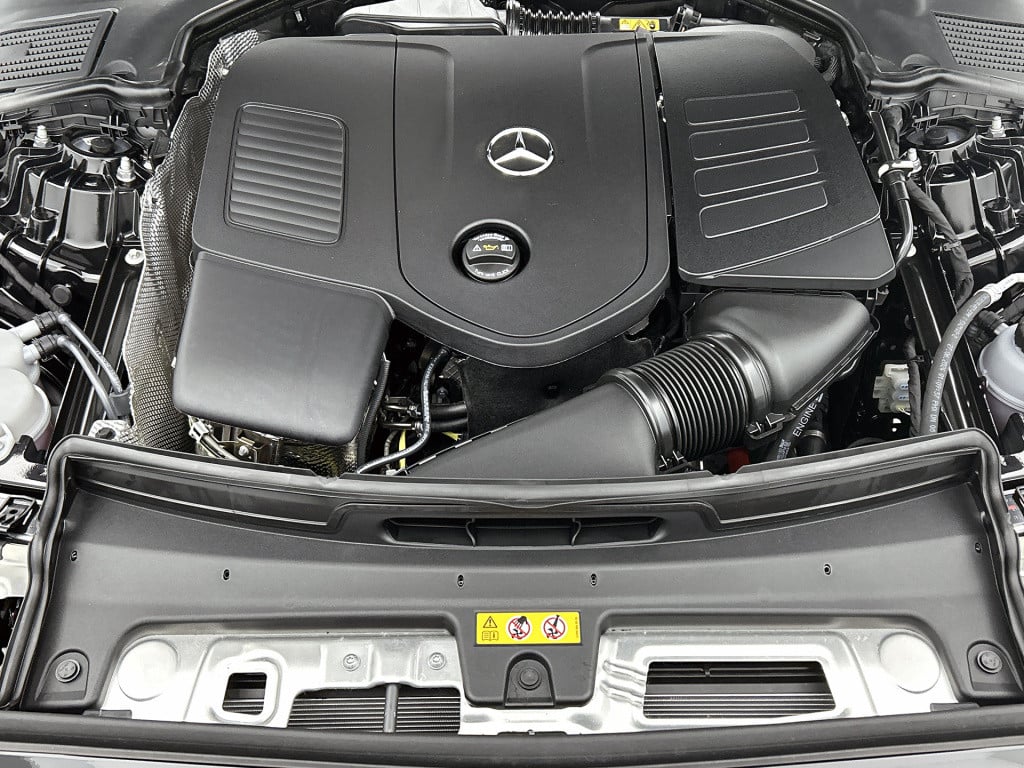 Mercedes-Benz C-Klasse 300 e business solution | trekhaak | spiegelpakket |