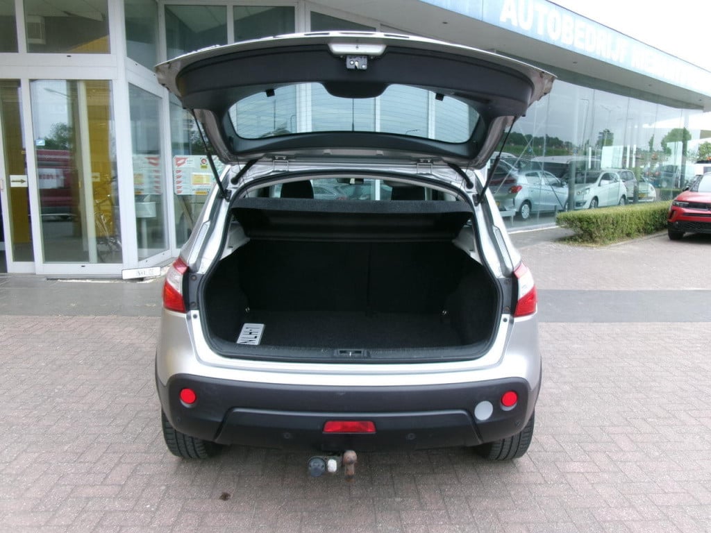 Nissan Qashqai 1.6 cvtc airco, cruise-contr., pdc, trekhaak
