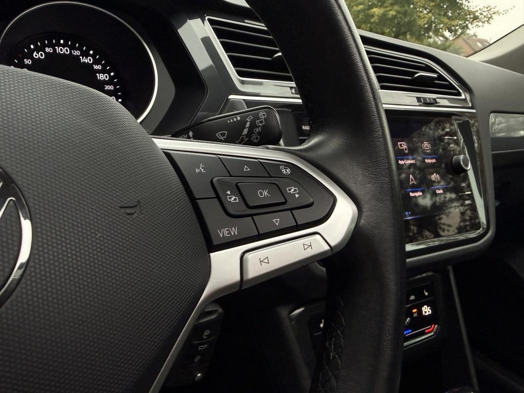 Volkswagen Tiguan 1.5 tsi life - zeer goed uitgerust - dealeronderhouden -