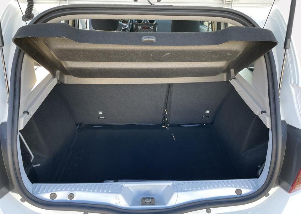 Dacia Sandero 0.9 tce easy r laureate - automaat / trekhaak