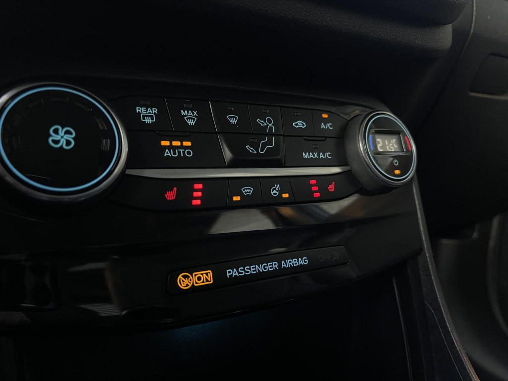 Ford Puma 1.0 ecoboost hybrid titanium winter pack | navigatie | stuur- + s