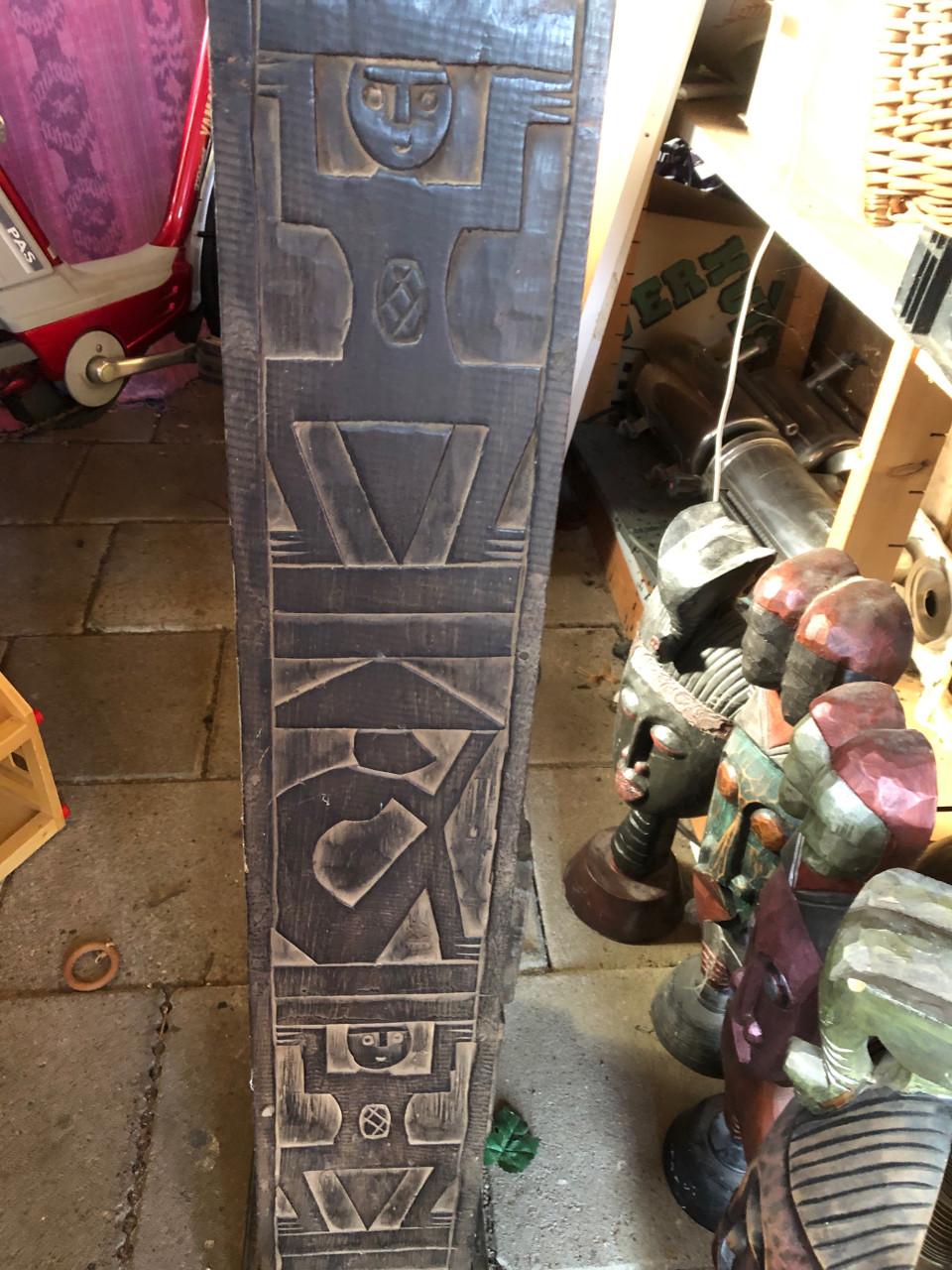 Houten kastje driehoek