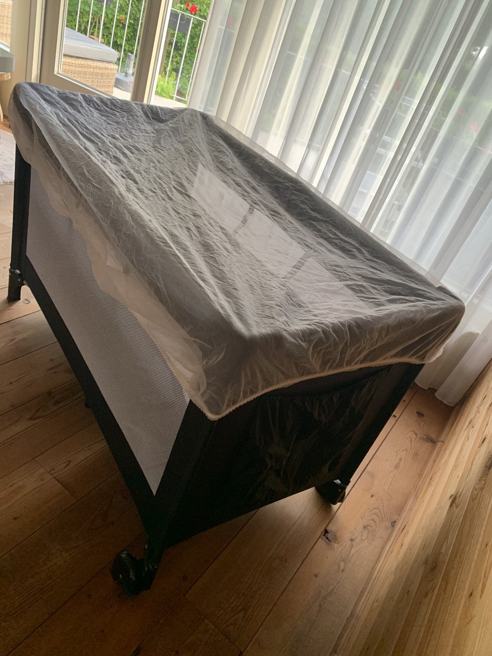 Campingbed ( Kees Kekk) incl opvouwbaar matras+ toebehoren