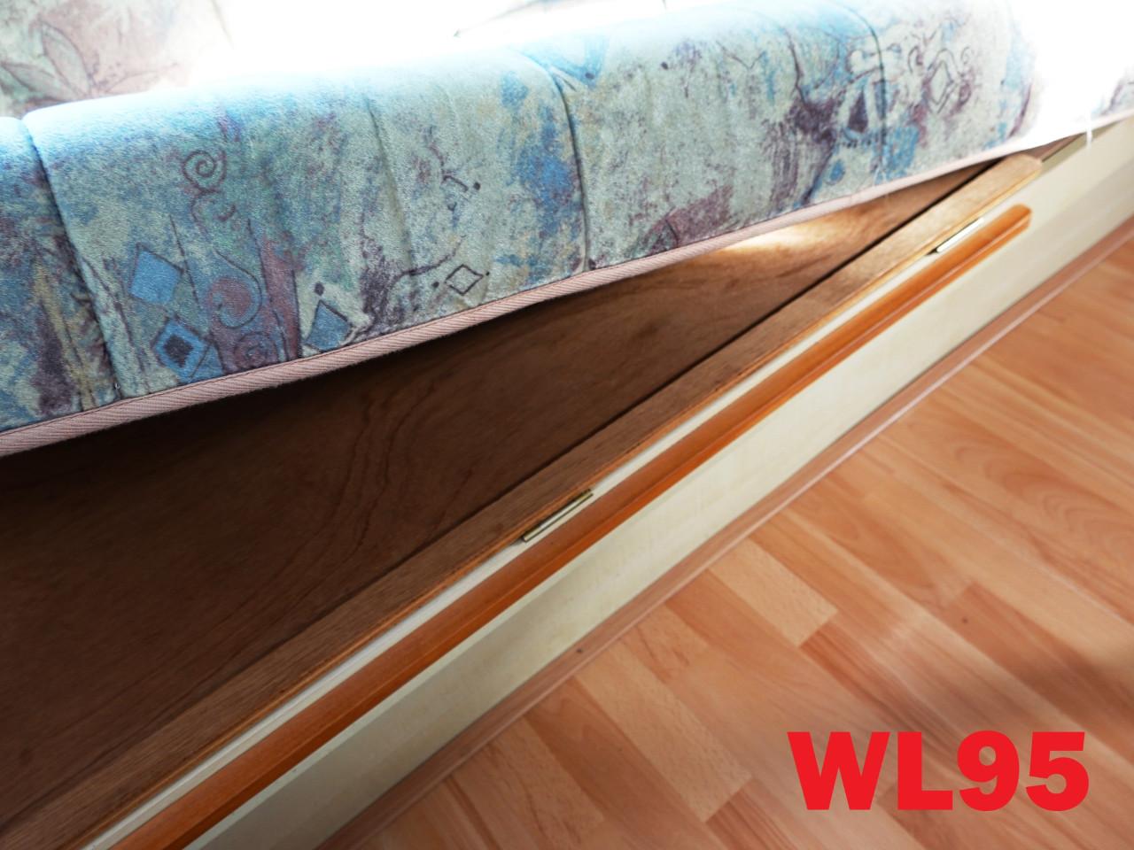 Betaalbare opknap stacaravan te koop voor 6 personen