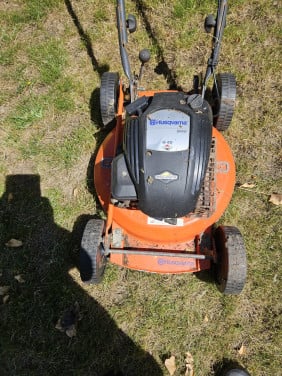 Husqvarna T48-M45 benzinegrasmaaier