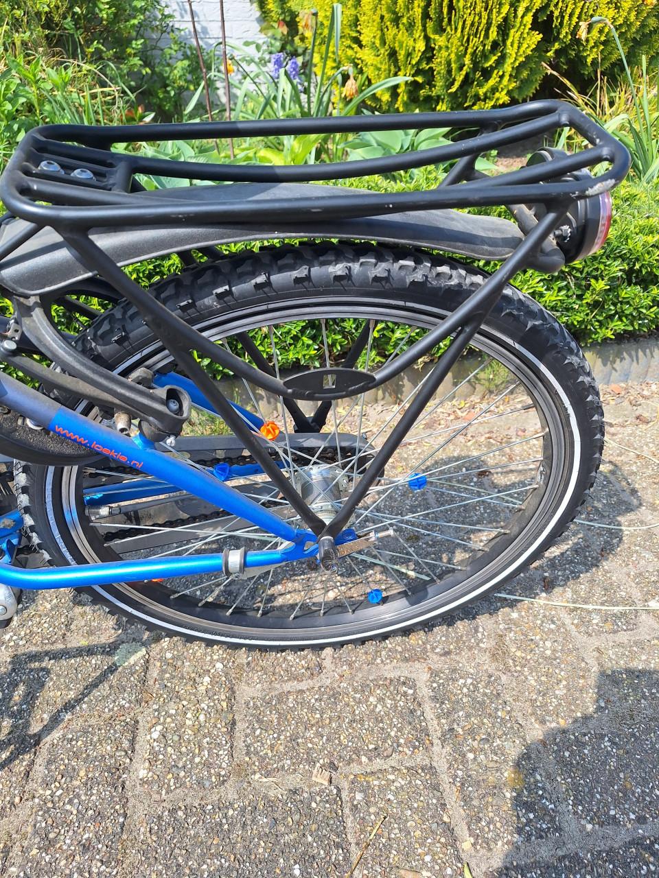 Loekie Booster 22" jongens fiets