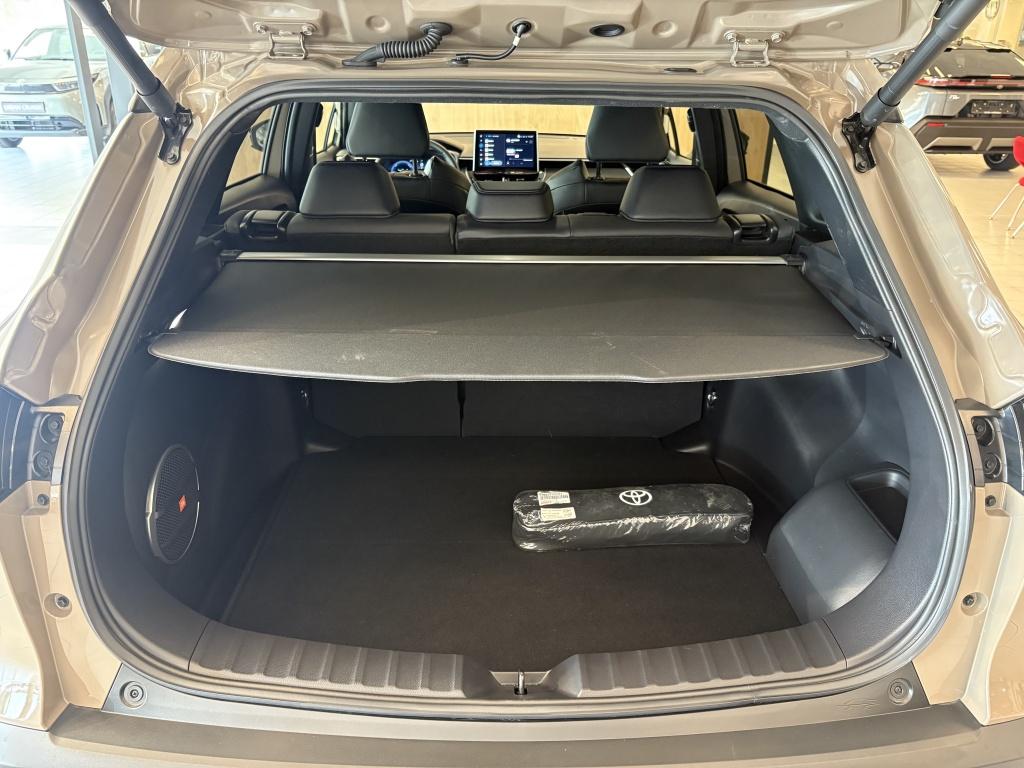 Toyota Corolla Cross hybrid 180 executive | demo | leder |