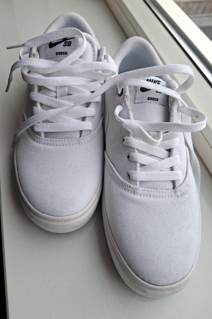 Nike witte canvas sneakers