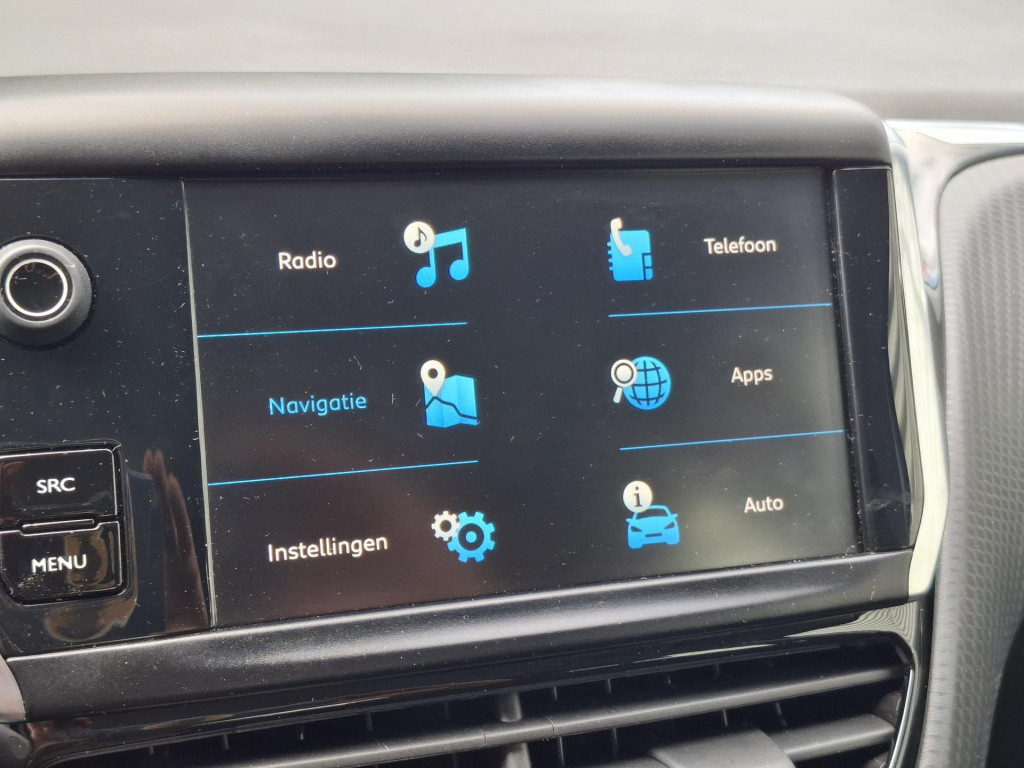 Peugeot 208 1.2 allure nav/clim/lmv/park