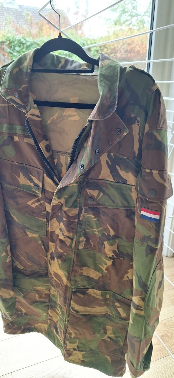 Camouflage kleding pakket maat L heren