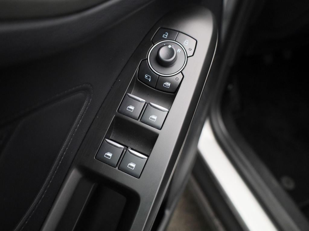 Ford Focus wagon 1.0 ecoboost hybrid titanium | cruise control | navigatie 