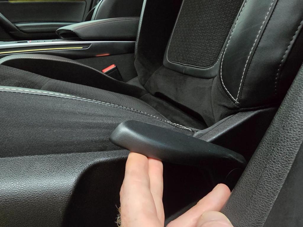 Renault Megane occasion 1.2 tce gt-line automaat | zwart | tweedehands rena